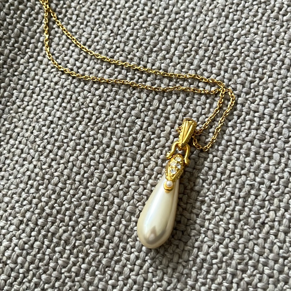 Gorgeous Nolan Miller Brand Faux Pearl Pendant